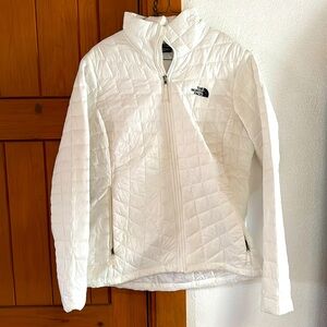 North face puffer jacket